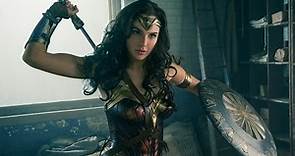 Gal Gadot: "Wonder Woman es una mujer fuerte y un símbolo del feminismo"