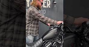 Moto Harley Davidson Sportster XL883N IRON 2021