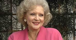 Remembering Betty White: ET's Best Moments With the Golden Girl