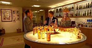 How to drink whisky - Master Blender Richard Paterson shows David Hayman how to drink blends