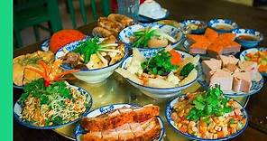 TET FEAST in Hanoi! Meatball Jello and Pigeon Soup. (Vietnamese Tet Food Day 1)