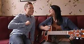 Olly Murs finds a SOLE mate in Lucy Spraggan - The Xtra Factor 2012