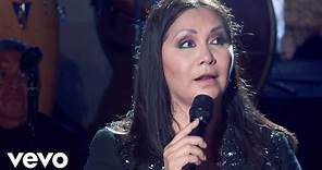 Ana Gabriel - Huelo a Soledad (Altos de Chavón Live Video)