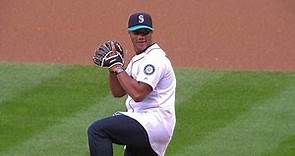 Seahawks QB Russell Wilson throws out the first pitch