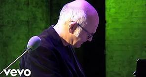 Ludovico Einaudi - Le Onde (Live at the Old Vic Tunnels / 2011)