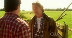 Smallville FINALE SEASON Clark and Johnathan Kent