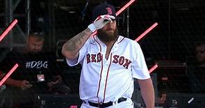 Jonny Gomes joins the show