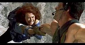 Cliffhanger Full Movie Facts And Review / Sylvester Stallone / John Lithgow