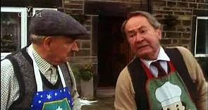 Last Of The Summer Wine S12 Ep 11 Barrys Christmas