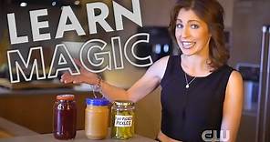 Jen Kramer Teaches YOU a Magic Trick | Penn & Teller: Try This At Home Too