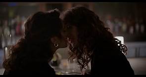 Bette & Gigi - first kiss scene (The L Word: Generation Q)