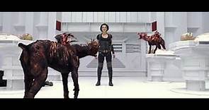 Resident evil 4 :La Resurrección (2010)-Albert wesker vs claire y chis (Español La tino)