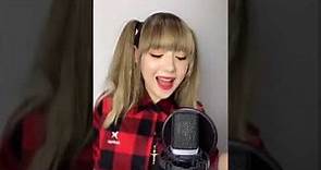 Old Town Road - Lil Nas X feat. Billy Ray Cyrus (Cover by Jannine Weigel) [VERTICAL VIDEO IGTV]