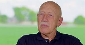 TV Veterinarian Dr. Pol Tackles Big Project with His Family in New Show
