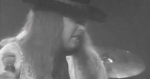 Lynyrd Skynyrd - Workin' For MCA - 7/13/1977 - Convention Hall (Official)