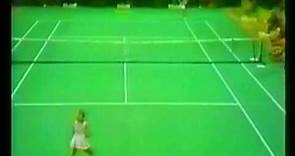 Chris Evert vs Evonne Goolagong - 1976 Virginia Slims Year-End Championships!