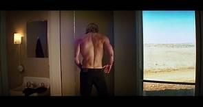 Chris Hemsworth shirtless scene