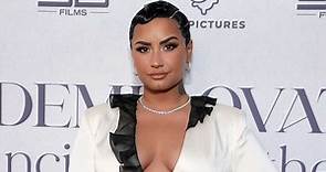Demi Lovato opens up on her eating disorder recovery: 'I still struggle. Daily.'