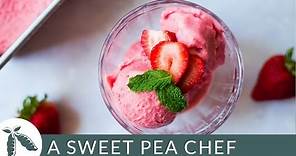 4 Ingredient Strawberry Frozen Yogurt | A Sweet Pea Chef