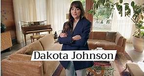 Dakota Johnson nos da un tour a través de su hogar en Los Ángeles