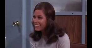 The Mary Tyler Moore Show Season 1, Episode 1: Love Is All Around