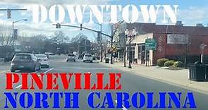 Pineville - North Carolina - Downtown Drive