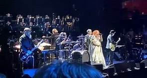 Garbage/Royal Philharmonic Orchestra - The World Is Not Enough (Royal Albert Hall London Oct 4 2022)