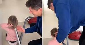 El truco definitivo de Lewandowski para peinar a su hija: "Cuando mamá no está en casa"