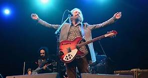 Musician Tom Petty dies at age 66
