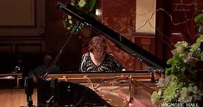 Imogen Cooper - Schubert, Piano Sonata in B flat D960