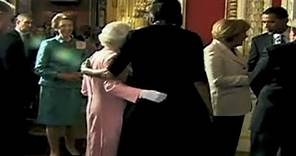 First lady's surprising hug from the Queen of England