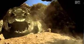 Mega Shark VS Crocosaurus - Trailer Official
