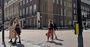 Portman Square (2021) - walking around