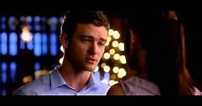 Friends with Benefits "Closing Time" flash mob ending scene