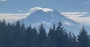 Is Mt. Rainier venting? Scientists say ‘no’