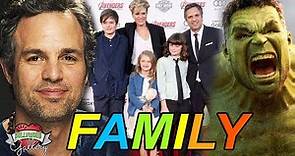 Mark Ruffalo (Hulk) Family With Parents, Wife, Son, Daughter, Brother, Sister and Biography