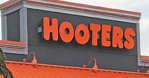 The Problem Hooters Employees Have With Their New Uniforms
