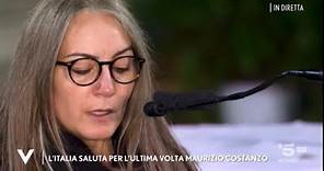 “Ti immaginiamo in paradiso…” le parole di Camilla Costanzo al funerale di Maurizio Costanzo