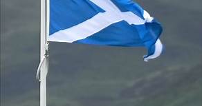 Our beloved Scotland's national flag 🏴󠁧󠁢󠁳󠁣󠁴󠁿 First hoisted in 1512, it's believed to be one of the oldest flags in the world still in use today. #Scotland #ScotlandTikTok #ScotlandFlag #Scottish #ScottishTikTok #Flag #Flags #ScotlandTravel #ScotlandForever