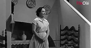 Julia Caba Alba en 'Suspenso en comunismo' (1956)