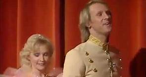 Peter Davison's and Sandra Dickinson's song and dance - Russell Harty Christmas Party (1982)