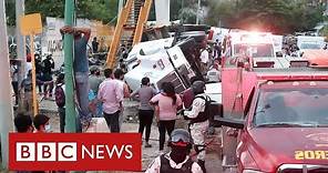 55 people killed and dozens hurt in Mexico truck crash - BBC News