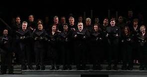 Lyric Opera of Chicago performs the national anthem of Ukraine