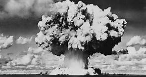 ¿Quién fue Oppenheimer? El controversial hombre detrás de la bomba atómica - National Geographic en Español