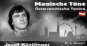 Josef Köstlinger mit der Bildnisarie aus "Die Zauberflöte"