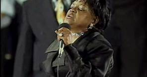 Shirley Ceasar - Jesus, I Love Calling Your Name