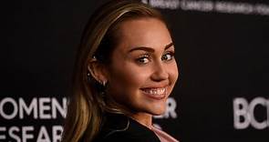 Miley Cyrus Shares Topless, Bathtub Photo, Receives Comment From Justin Bieber