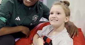 Special moments with inspiring children ✨ | Manchester United Women