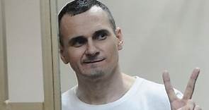 Oleg Sentsov sings Ukrainian national anthem as he is sentenced to 20 years in Russian penal colony – video