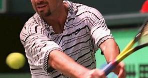 Rewatch, French Open 1990: Agassi almost flips wig in first Slam final